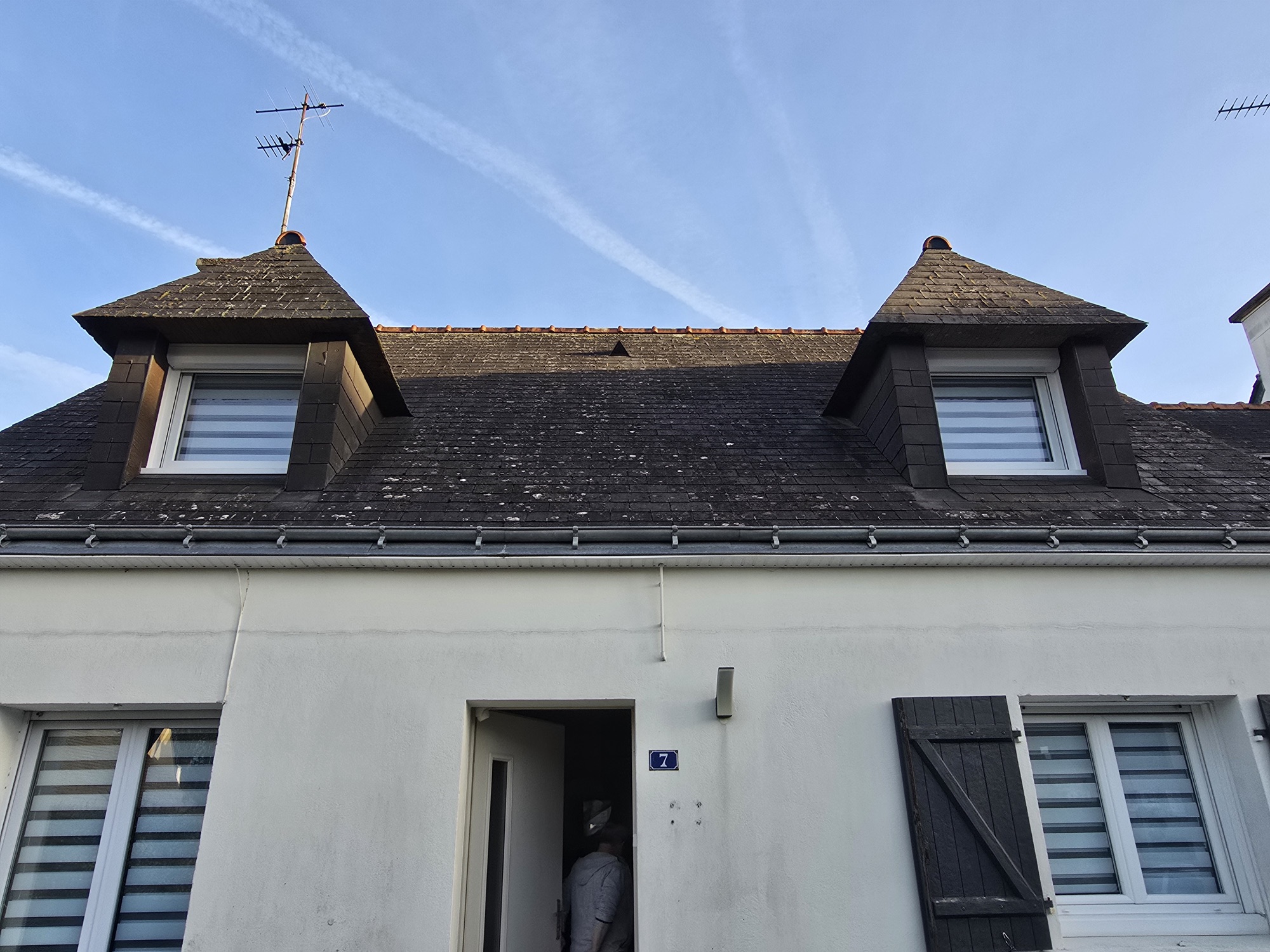 Jason, artisan couvreur à Riantec